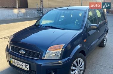 Хетчбек Ford Fusion 2010 в Києві