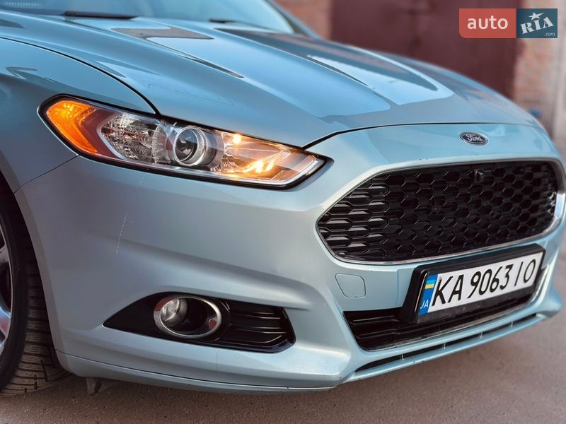Седан Ford Fusion 2013 в Киеве