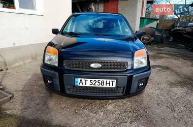 Хэтчбек Ford Fusion 2005 в Ивано-Франковске