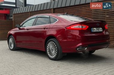 Седан Ford Fusion 2014 в Одесі