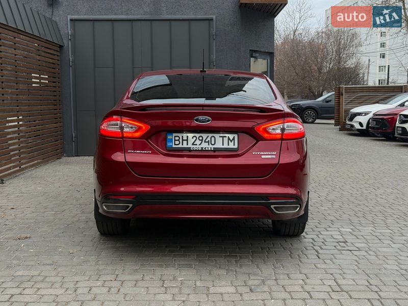 Седан Ford Fusion 2014 в Одесі