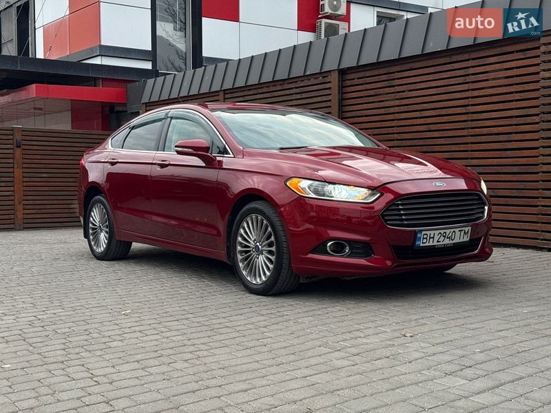 Седан Ford Fusion 2014 в Одесі