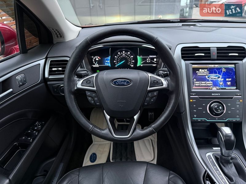 Седан Ford Fusion 2014 в Одесі