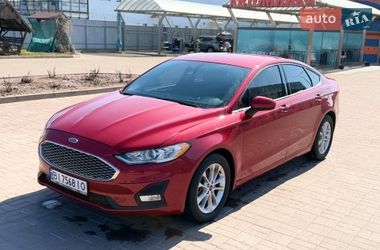 Седан Ford Fusion 2019 в Полтаве