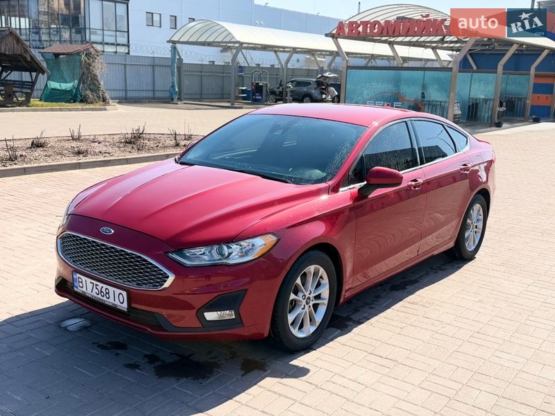 Седан Ford Fusion 2019 в Полтаве