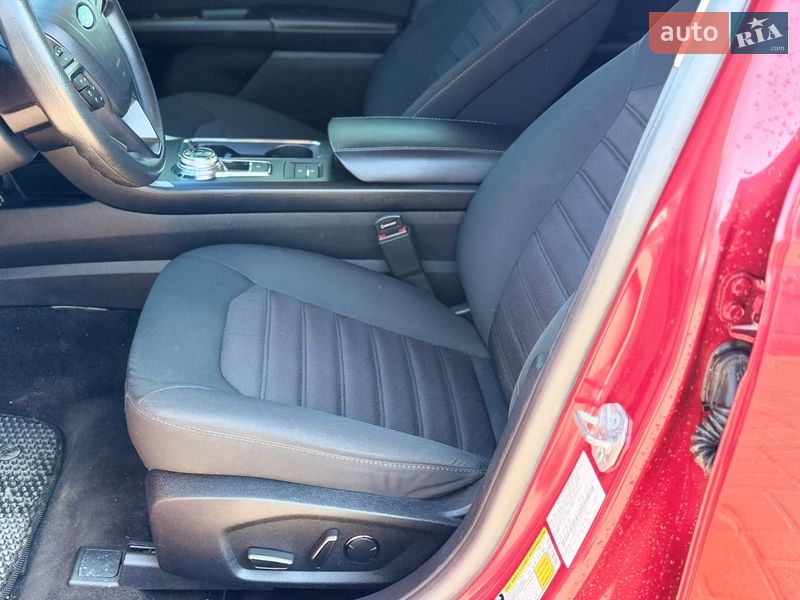 Седан Ford Fusion 2019 в Полтаве