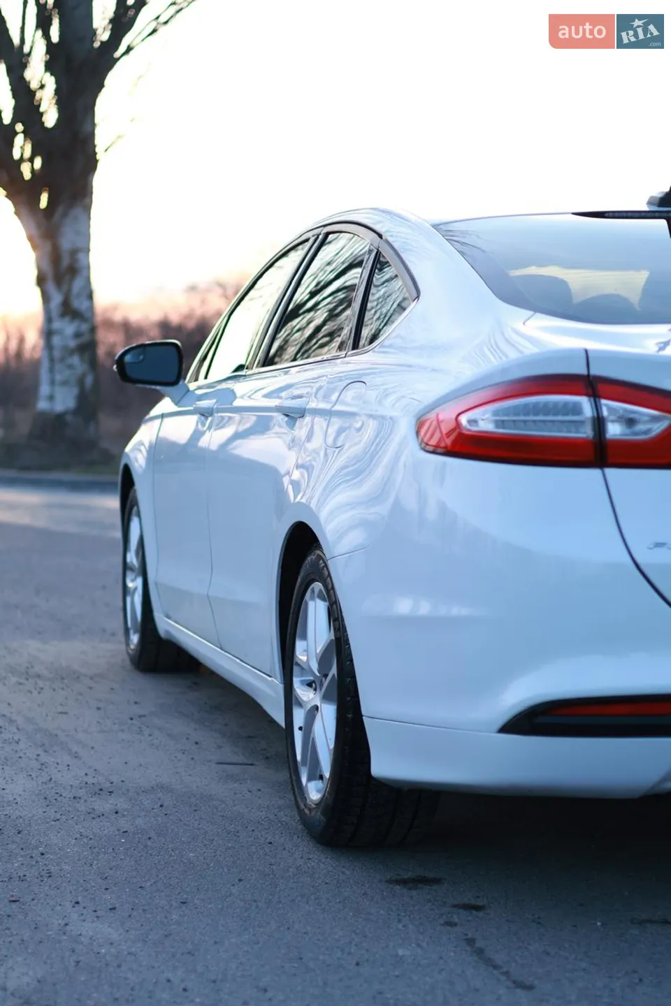 2016 Ford Fusion - мініатюра 10