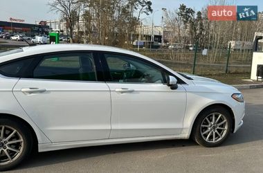 Седан Ford Fusion 2017 в Ирпене