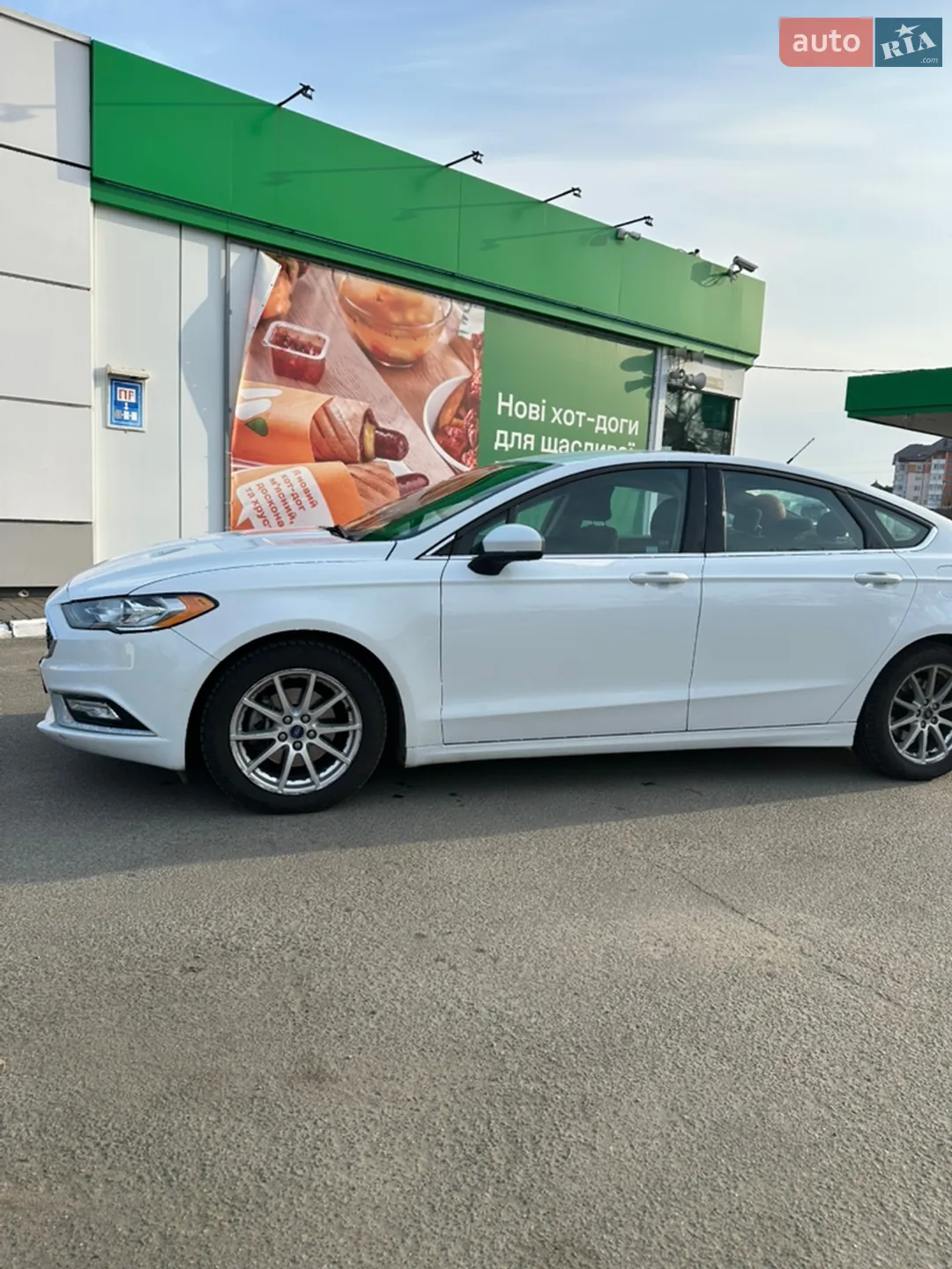 2017 Ford Fusion - мініатюра 12