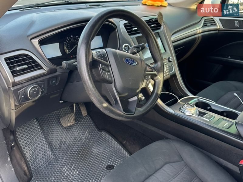 Седан Ford Fusion 2017 в Ірпені