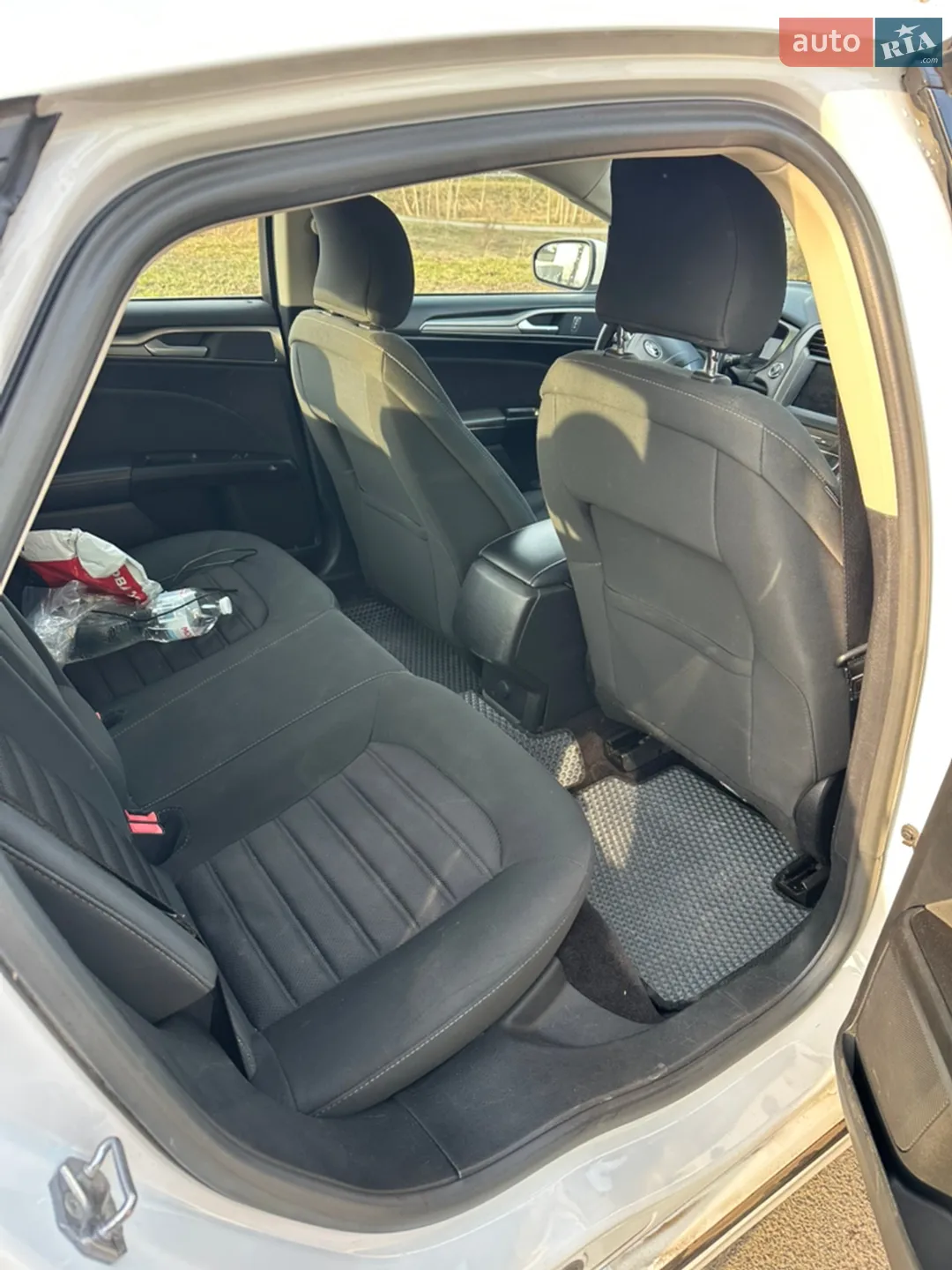 2017 Ford Fusion - мініатюра 19