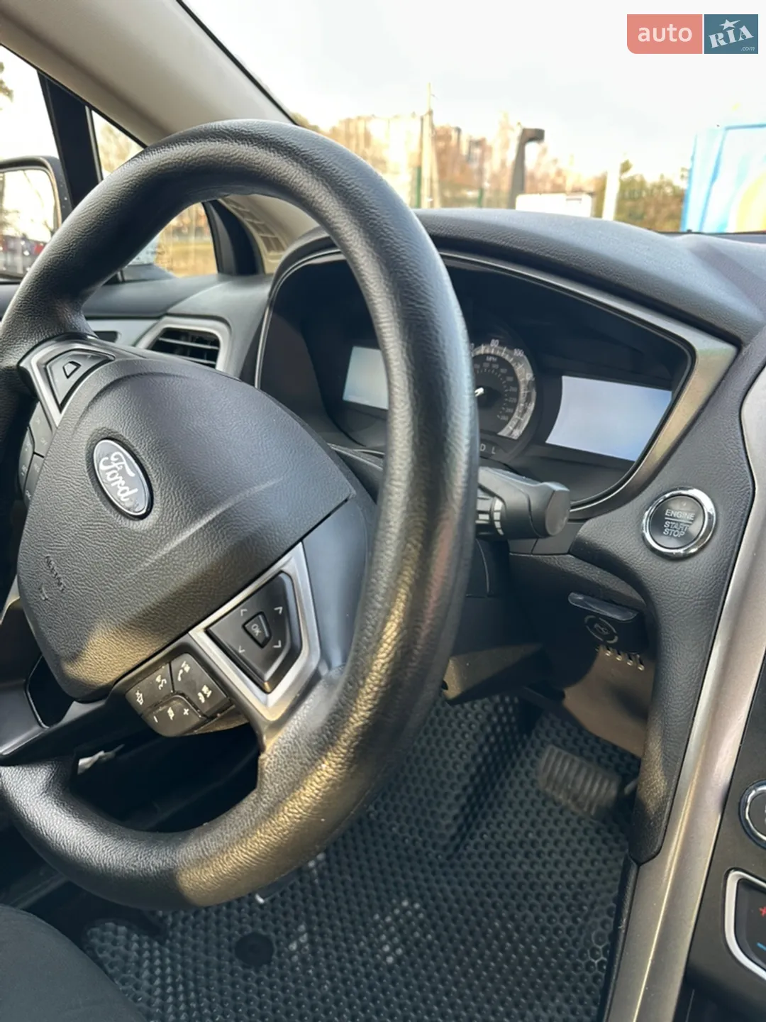 2017 Ford Fusion - мініатюра 25
