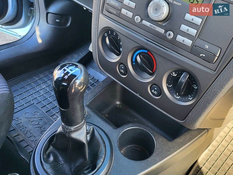 Хэтчбек Ford Fusion 2007 в Киеве