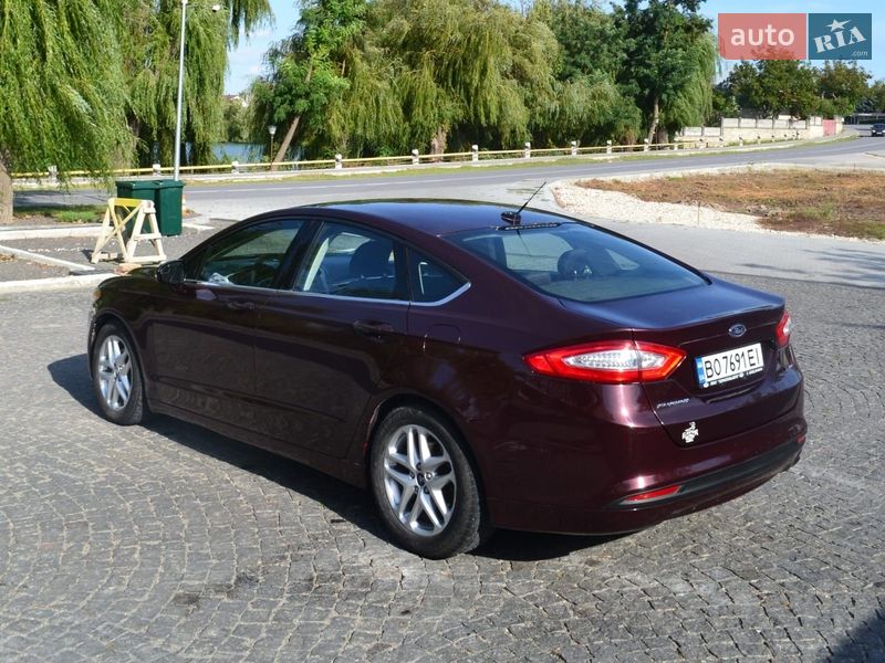 Седан Ford Fusion 2013 в Тернополе
