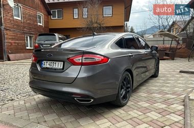 Седан Ford Fusion 2012 в Микуличине