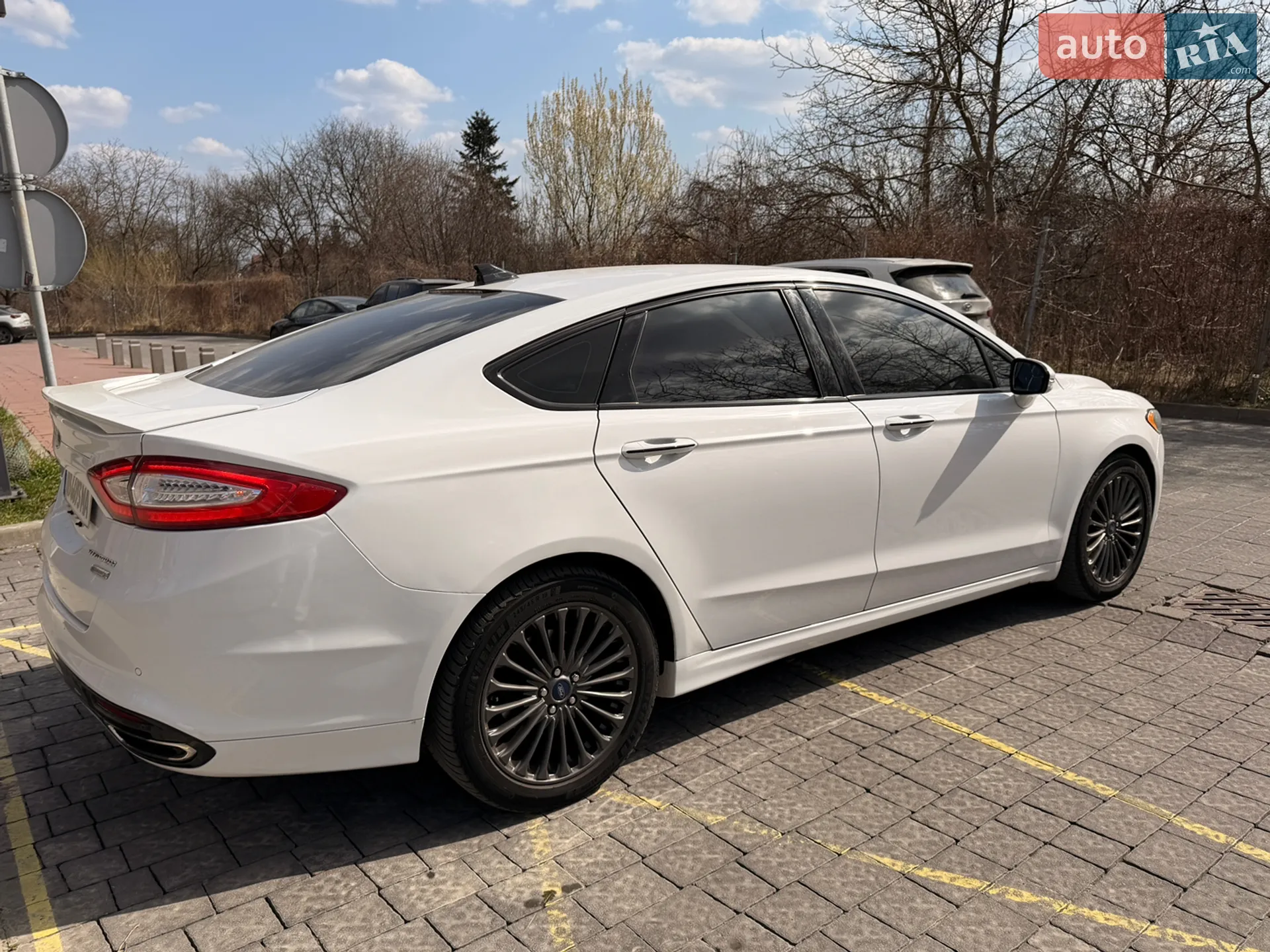 2013 Ford Fusion - мініатюра 8