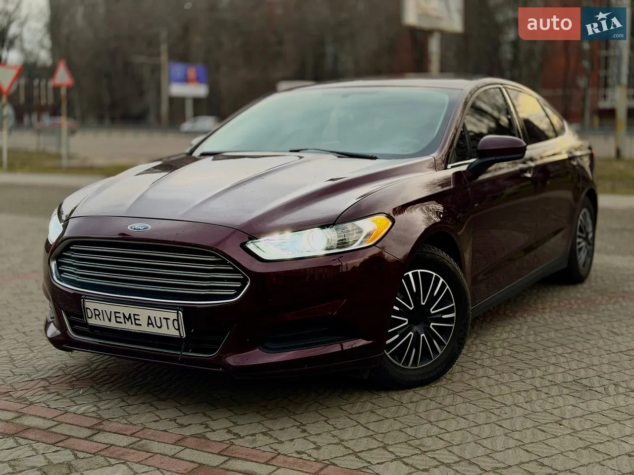 2013 Ford Fusion - мініатюра 8