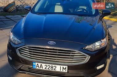 Седан Ford Fusion 2019 в Киеве