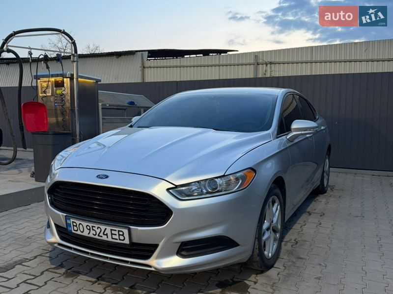 Ford Fusion 2016