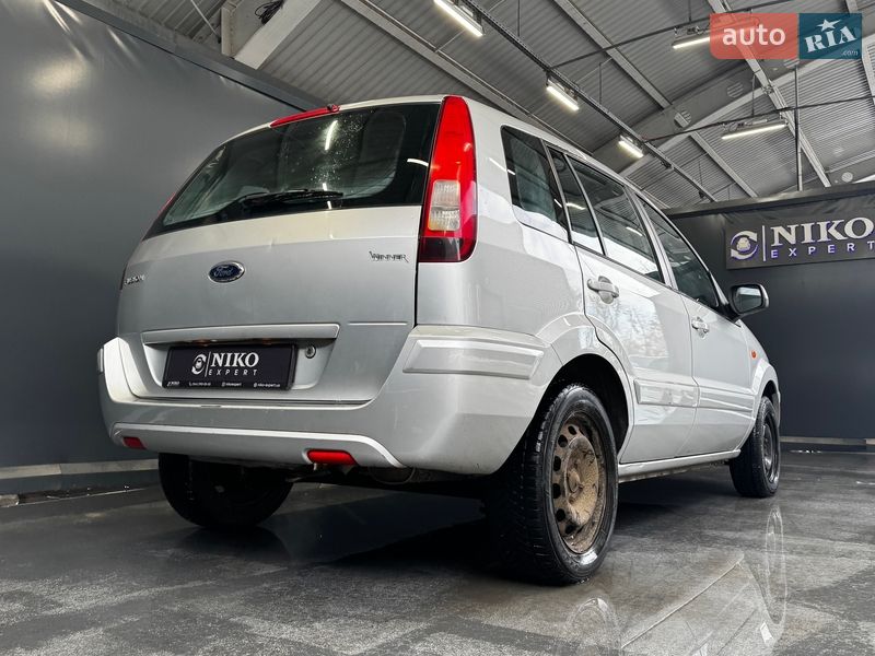 Хэтчбек Ford Fusion 2011 в Киеве