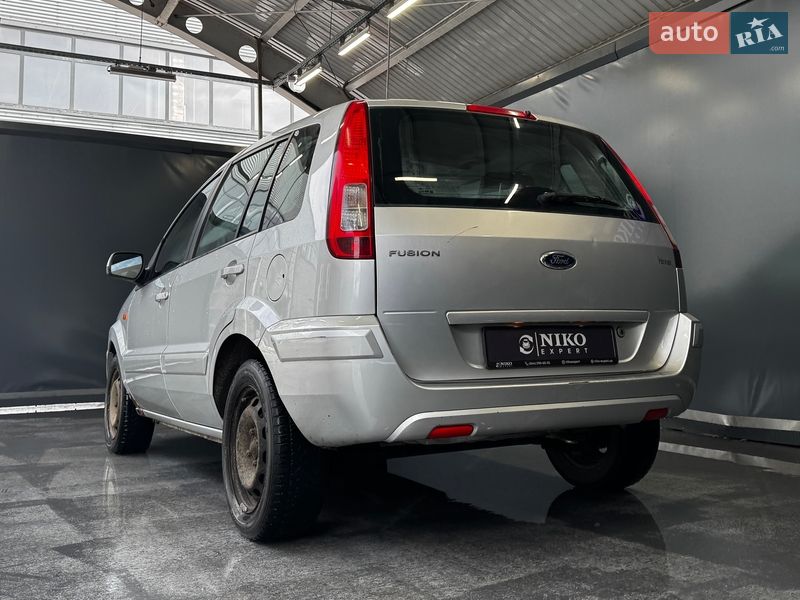 Хэтчбек Ford Fusion 2011 в Киеве