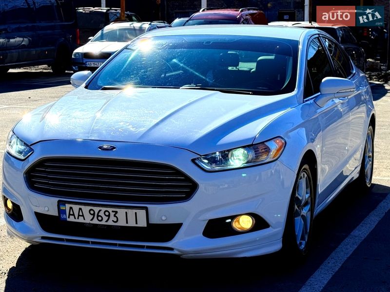 Ford Fusion 2015