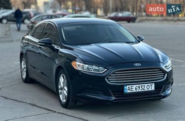 Седан Ford Fusion 2015 в Дніпрі