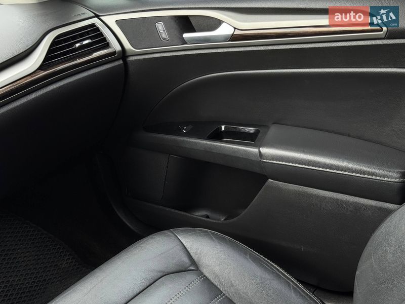 Седан Ford Fusion 2013 в Ровно фото 57 Седан Ford Fusion 2013 в Ровно