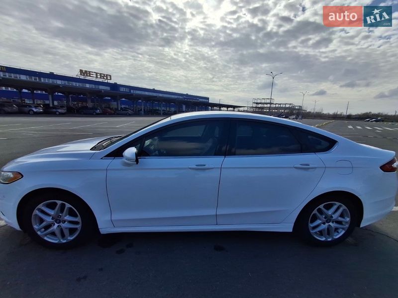 Седан Ford Fusion 2013 в Киеве
