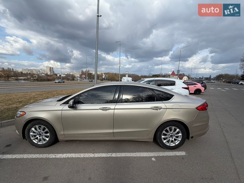 Седан Ford Fusion 2016 в Киеве фото 3 Седан Ford Fusion 2016 в Киеве