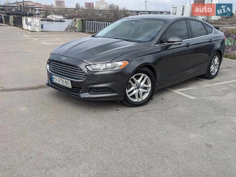 Седан Ford Fusion 2015 в Киеве фото 2 Седан Ford Fusion 2015 в Киеве