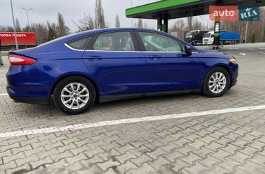 Седан Ford Fusion 2015 в Кременчуге