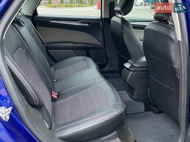 Седан Ford Fusion 2015 в Кременчуге