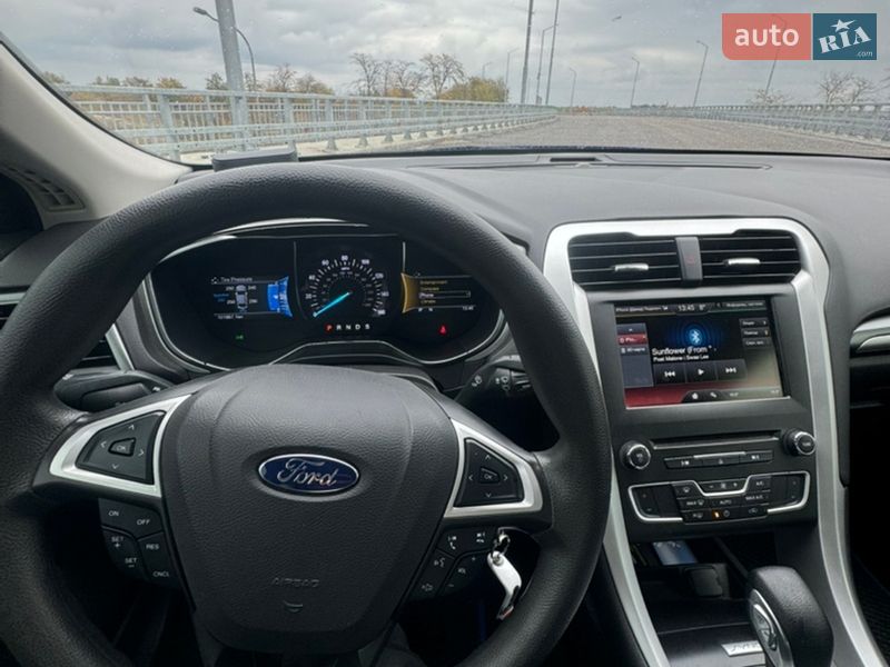 Седан Ford Fusion 2015 в Запорожье
