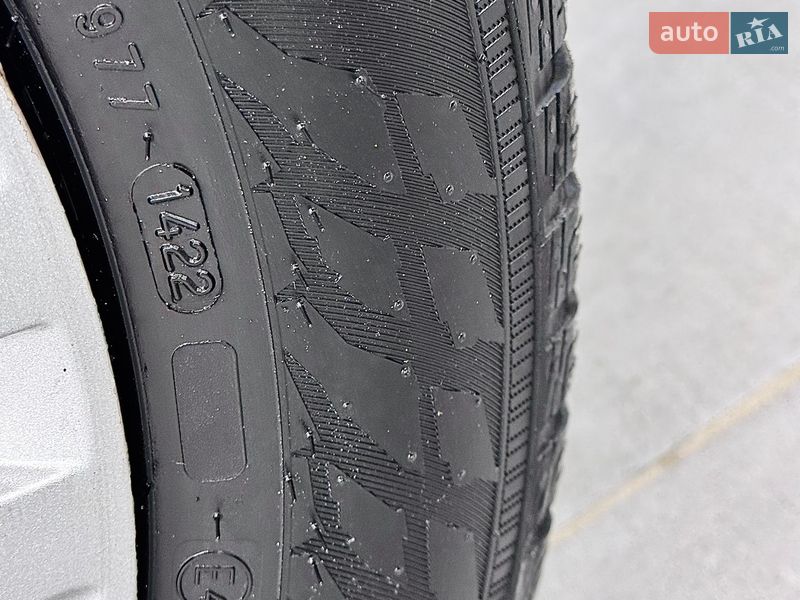 Хэтчбек Ford Fusion 2007 в Стрые