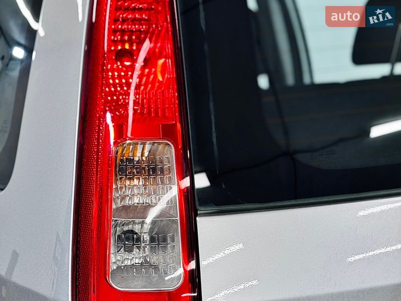 Хэтчбек Ford Fusion 2007 в Стрые