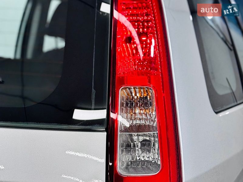 Хэтчбек Ford Fusion 2007 в Стрые