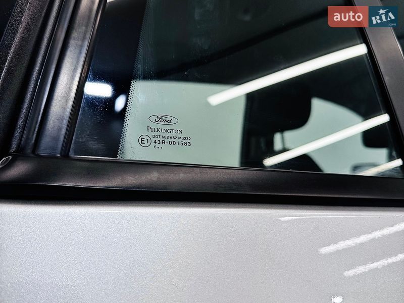 Хэтчбек Ford Fusion 2007 в Стрые