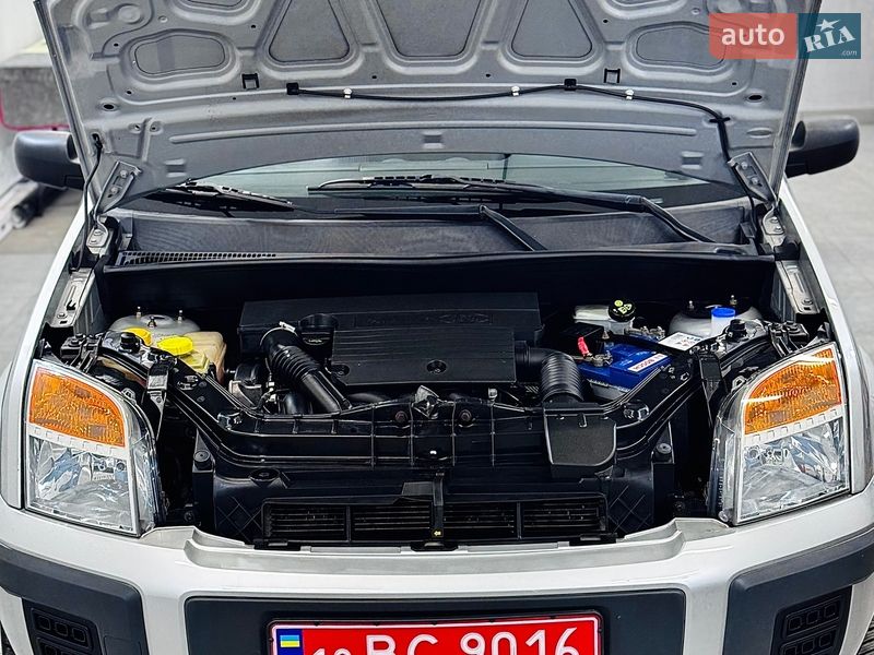 Хэтчбек Ford Fusion 2007 в Стрые