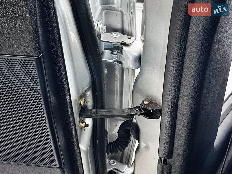 Хэтчбек Ford Fusion 2007 в Стрые