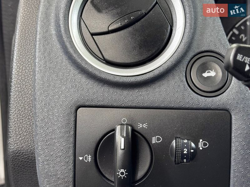 Хэтчбек Ford Fusion 2007 в Стрые