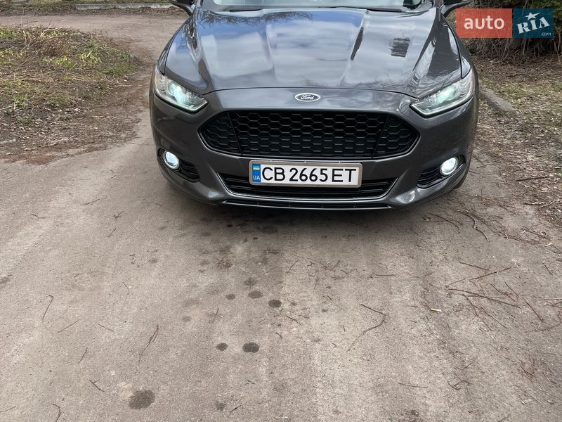 Седан Ford Fusion 2016 в Ічні