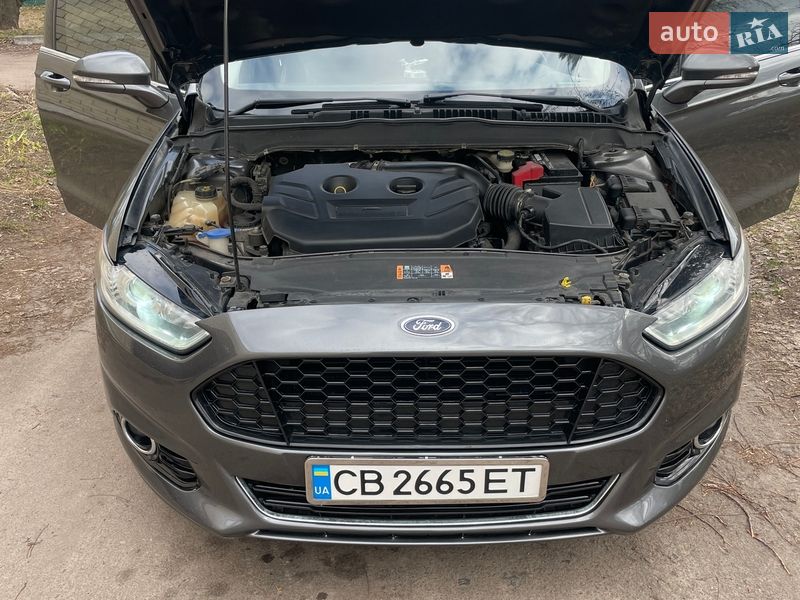 Седан Ford Fusion 2016 в Ічні