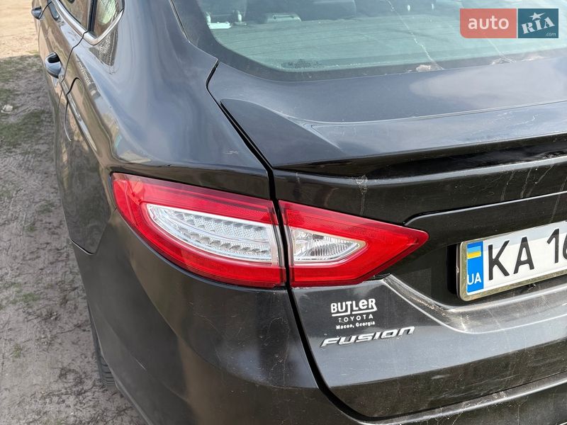 Седан Ford Fusion 2014 в Киеве