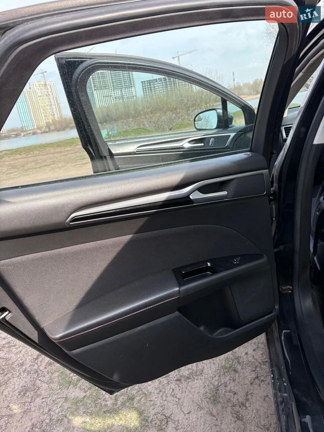 2014 Ford Fusion - мініатюра 15
