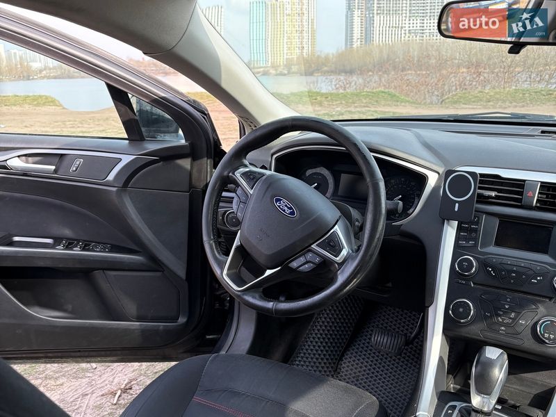 Седан Ford Fusion 2014 в Киеве