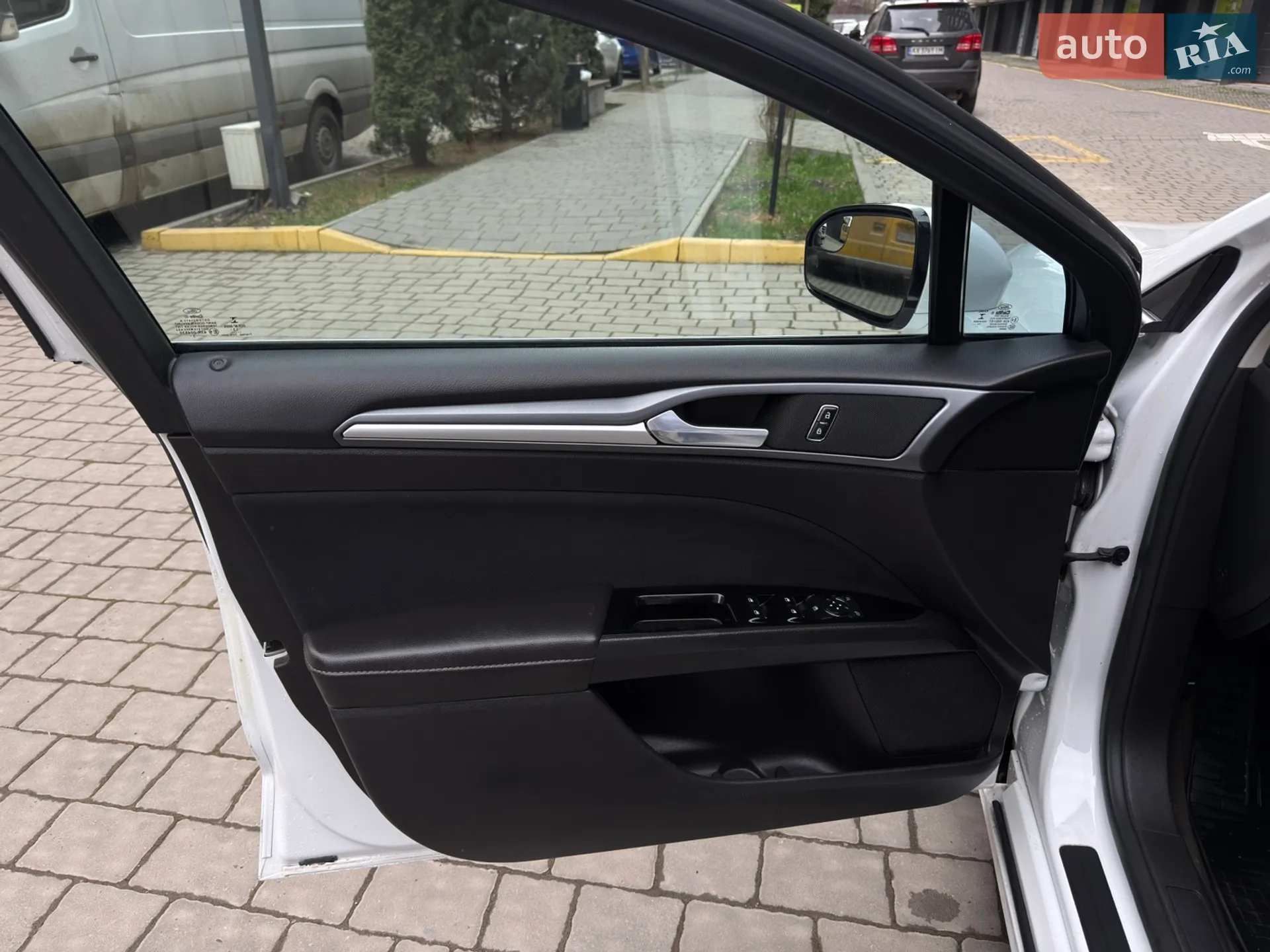 2013 Ford Fusion - мініатюра 8