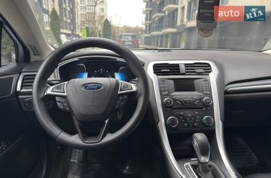 Седан Ford Fusion 2013 в Ивано-Франковске