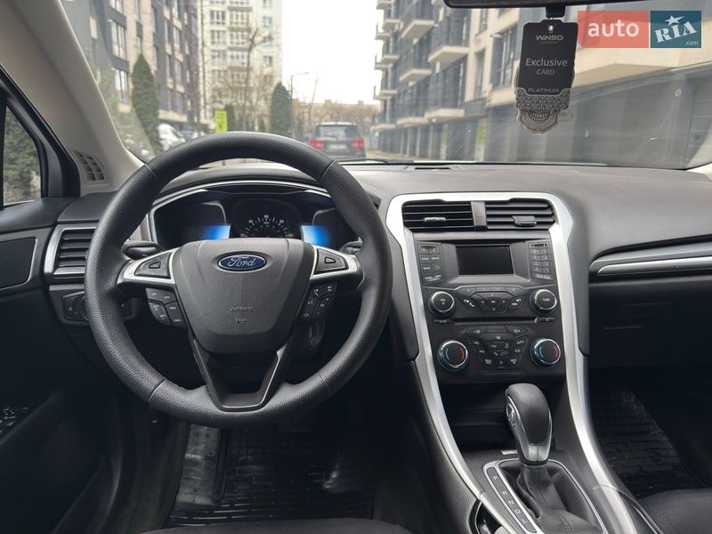 Седан Ford Fusion 2013 в Ивано-Франковске