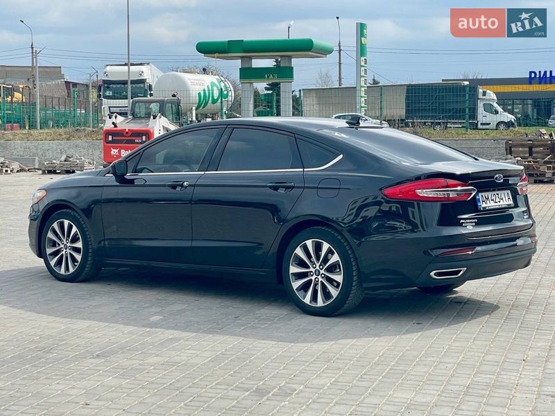 Седан Ford Fusion 2019 в Житомире